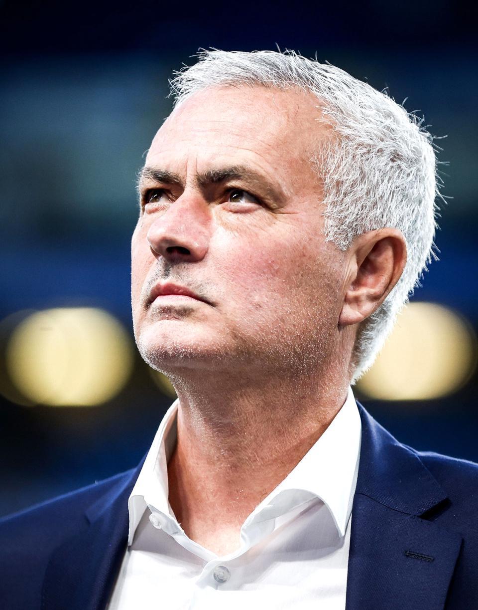 41！30！足坛一夜综述，拜仁13连胜，大巴黎