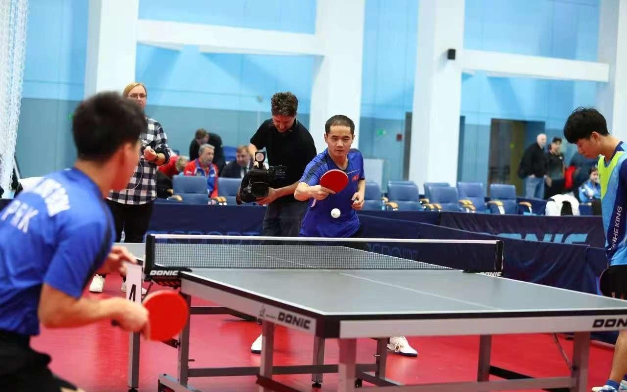 俄朝乒乓球运动员参加联合集训