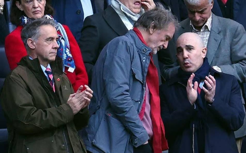 邮报：曼联CEO贝拉达今年将恢复圣诞派对，员工对此表示欢迎