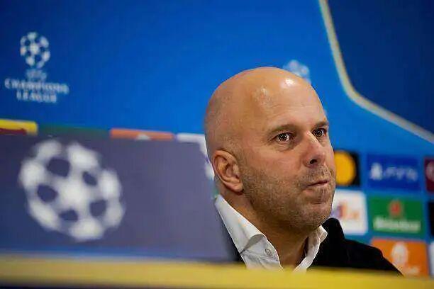 72年来最差战绩！利物浦12战9负全线溃败，支持斯洛特或濒临降级