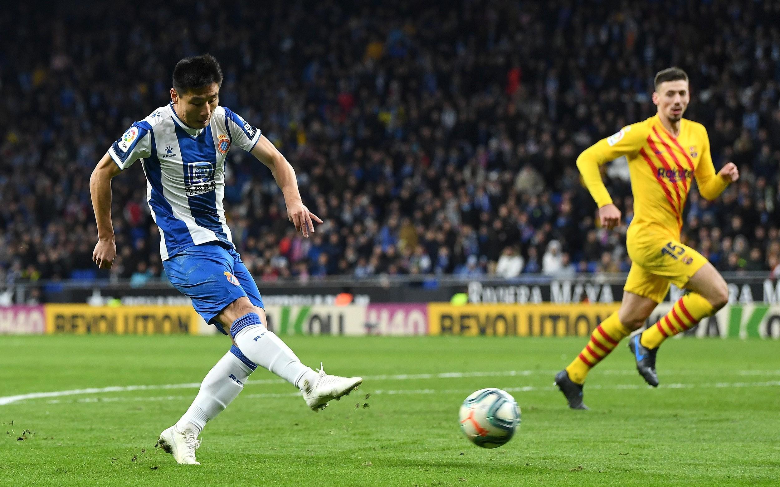 懂球帝12周年120大瞬间决赛：梅西捧大力神杯PK武磊绝平巴萨