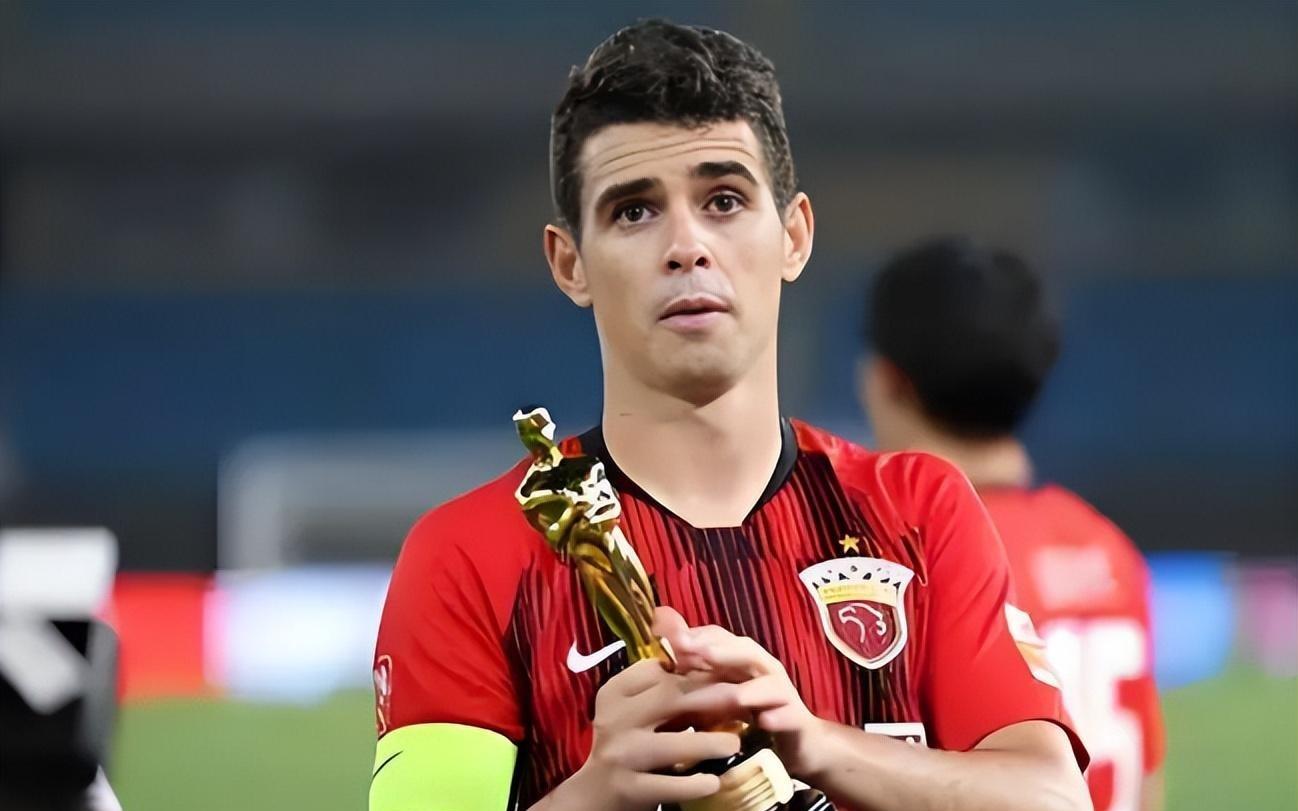 中超史上最幸运球员：薪水数字随便填，俱乐部全盘接受，狂赚16亿