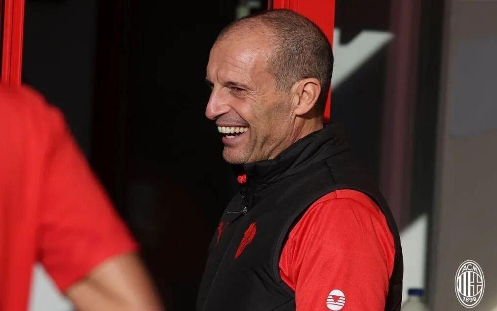 冈茨丨阿莱格里的球队中缺少一名