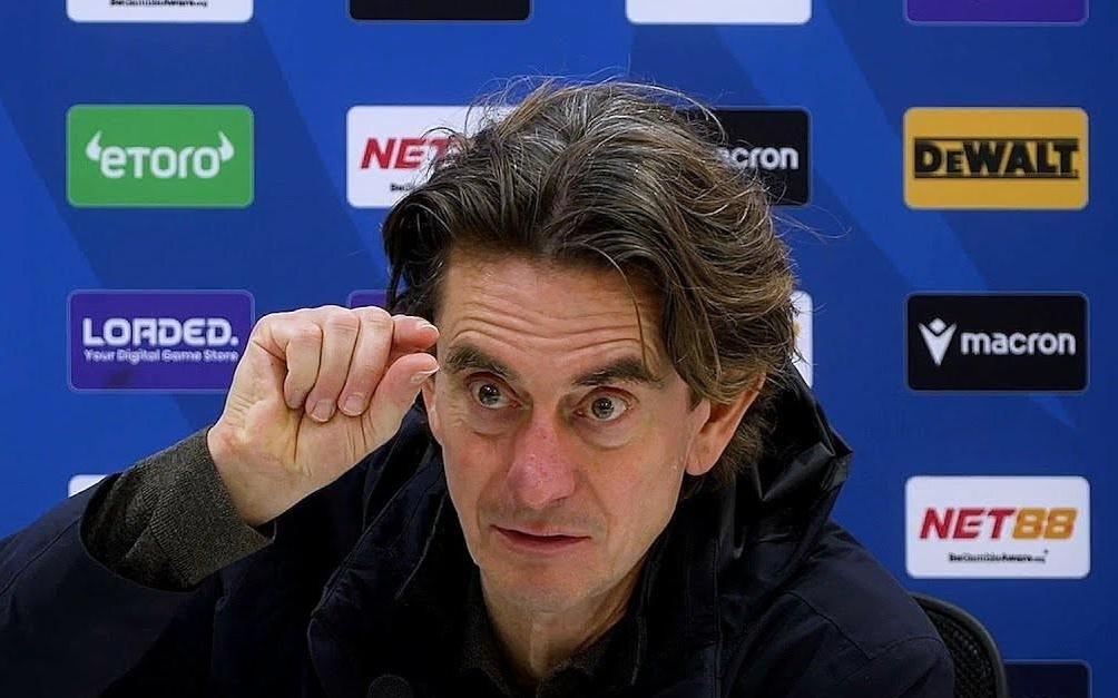 弗兰克：我们有三次差一点点进球的机会，都把握住就能进四个