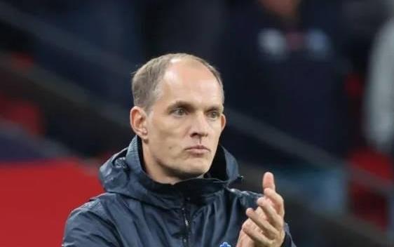 太阳报：如果阿莫林在赛季中途下课，曼联也不会考虑图赫尔