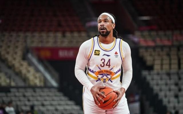 广东宏远VS山西男篮！萨林杰首秀，崔永熙出战，杜锋拒绝爆冷