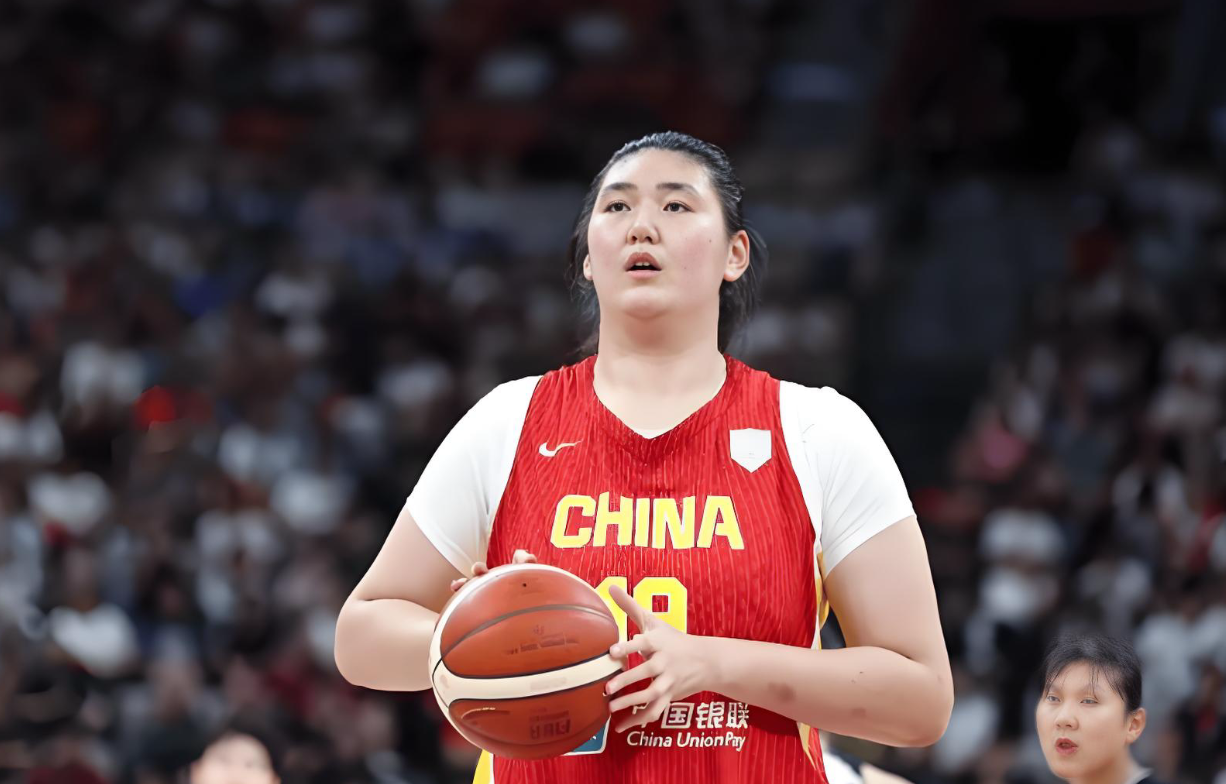 恭喜！2米26张子宇完成注册，WCBA首秀