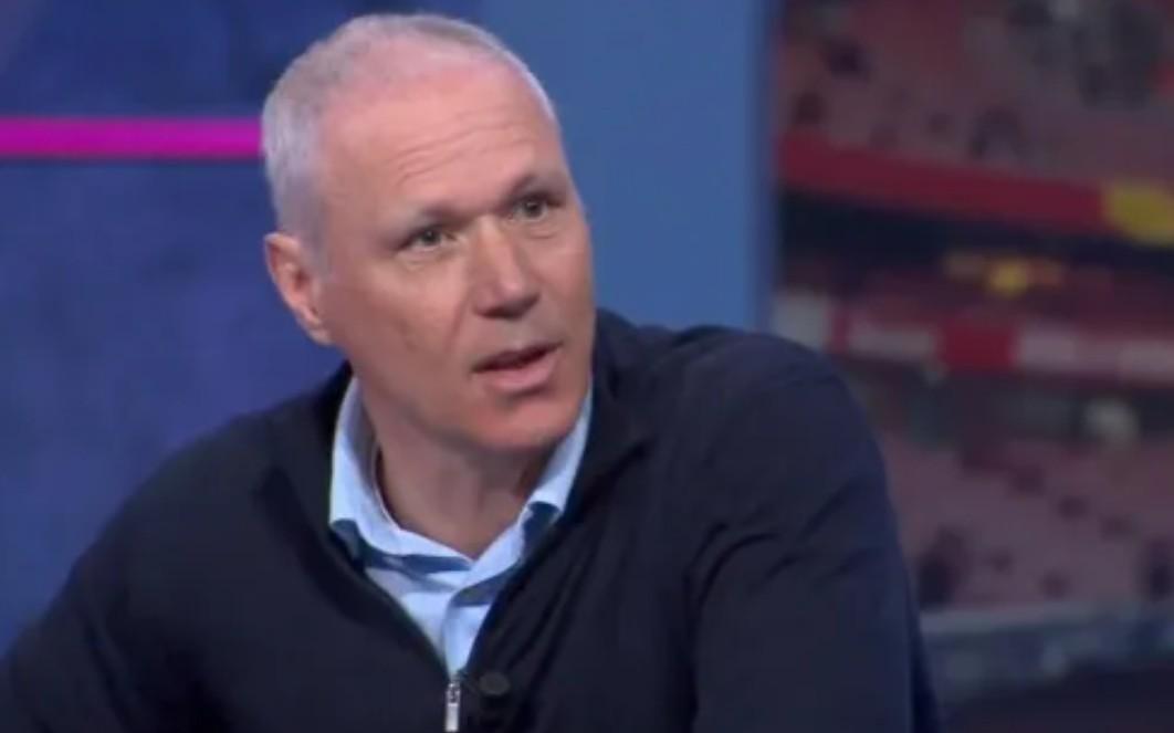 范巴斯滕谈西甲海外赛：这简直像一场