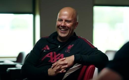 斯洛特我父亲永远不会派上球员斯洛特我17岁就替父亲临时执教了