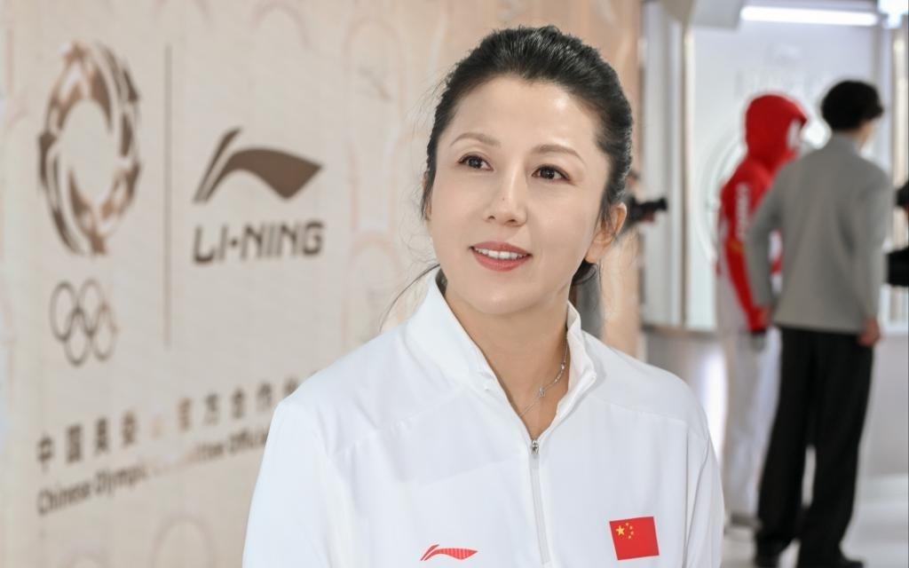 寓意胜利！2026年米兰冬奥会中国体育代表团领奖装备发布