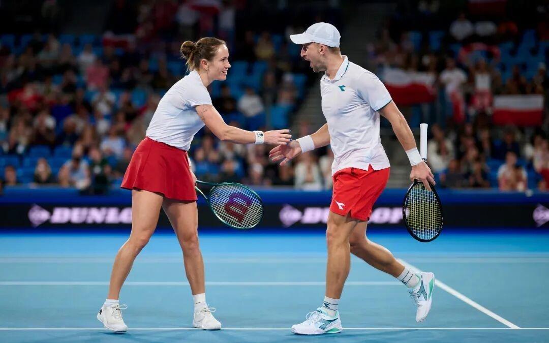 C位是个火烈鸟泳圈！三进决赛，波兰队联合杯终夺冠