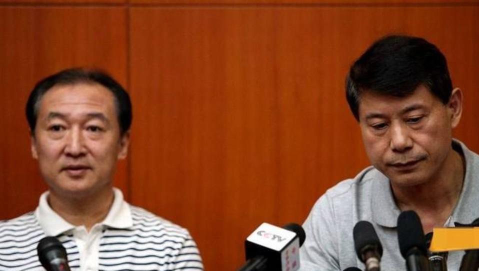 累垮姚明退役，开除王治郅，中国篮球一