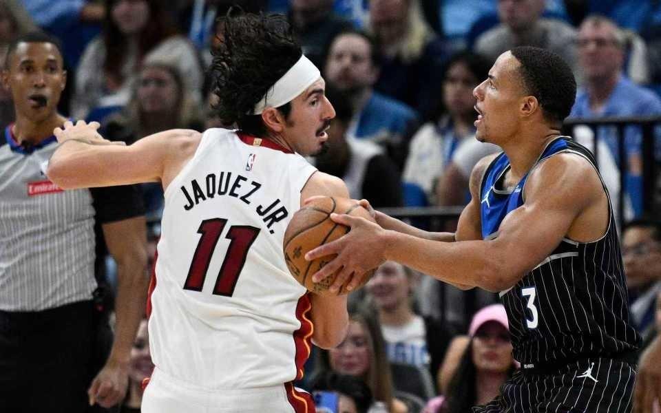 魔术16分逆转三杀热火进NBA杯四强