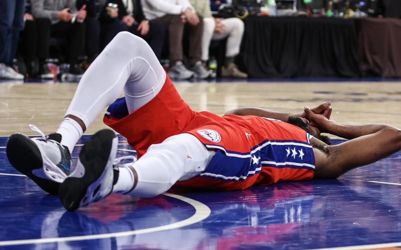 剩2.48亿超级顶薪，却引发公愤！NBA第