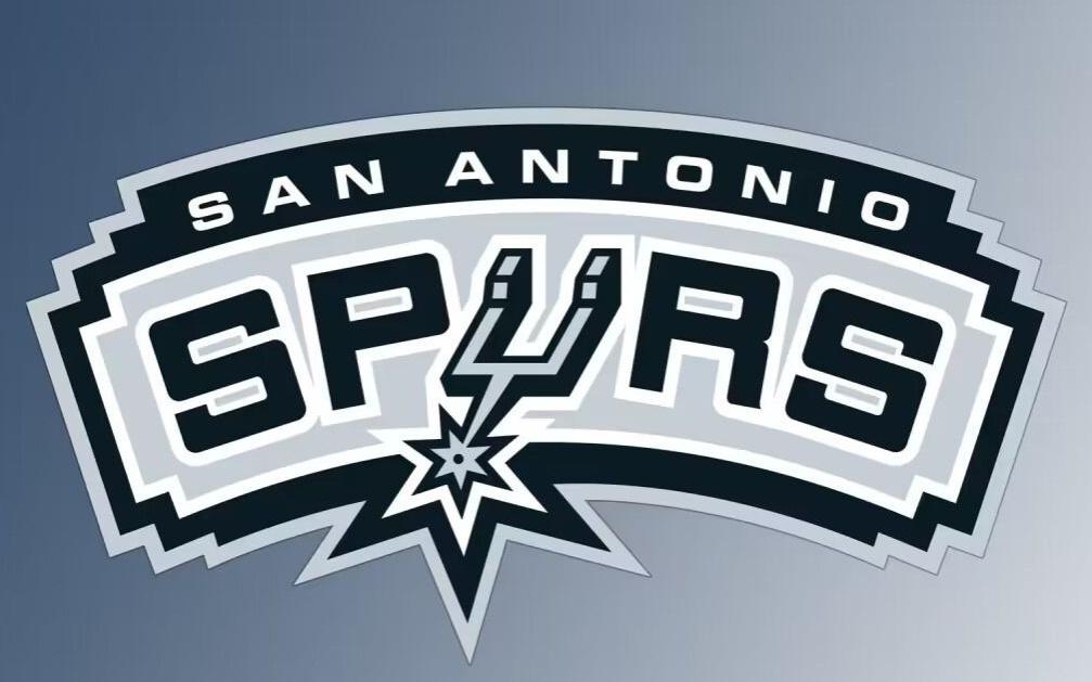 效率极高！马刺半场命中率67%，半场结束领先猛龙19分