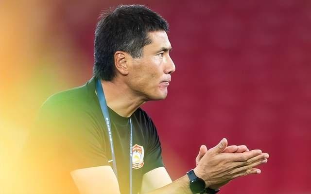 大连媒体：李国旭中超表现比邵佳一更好，输在没有国字号经历！