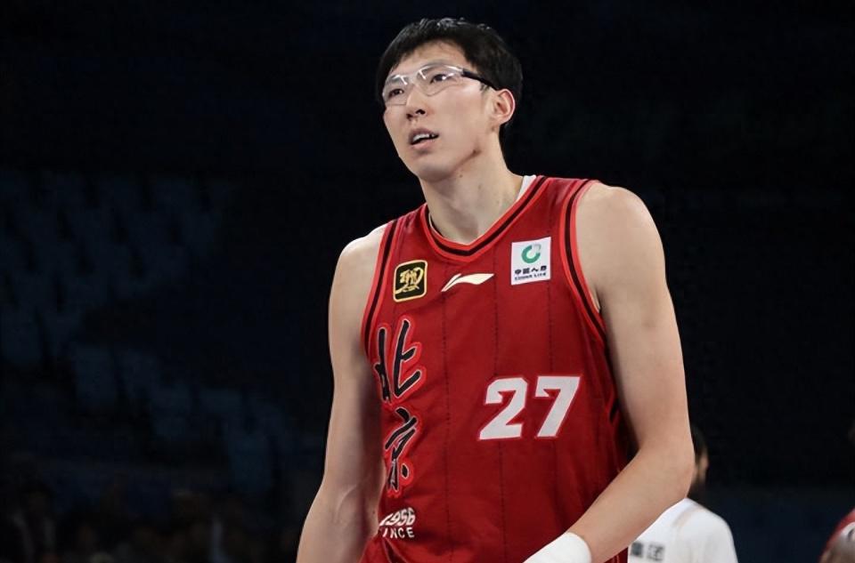认同吗杨毅：周琦回国1年2000万在NBA