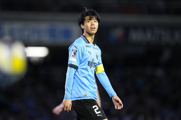 BBC：20岁日本国脚高井幸大下月抵达
