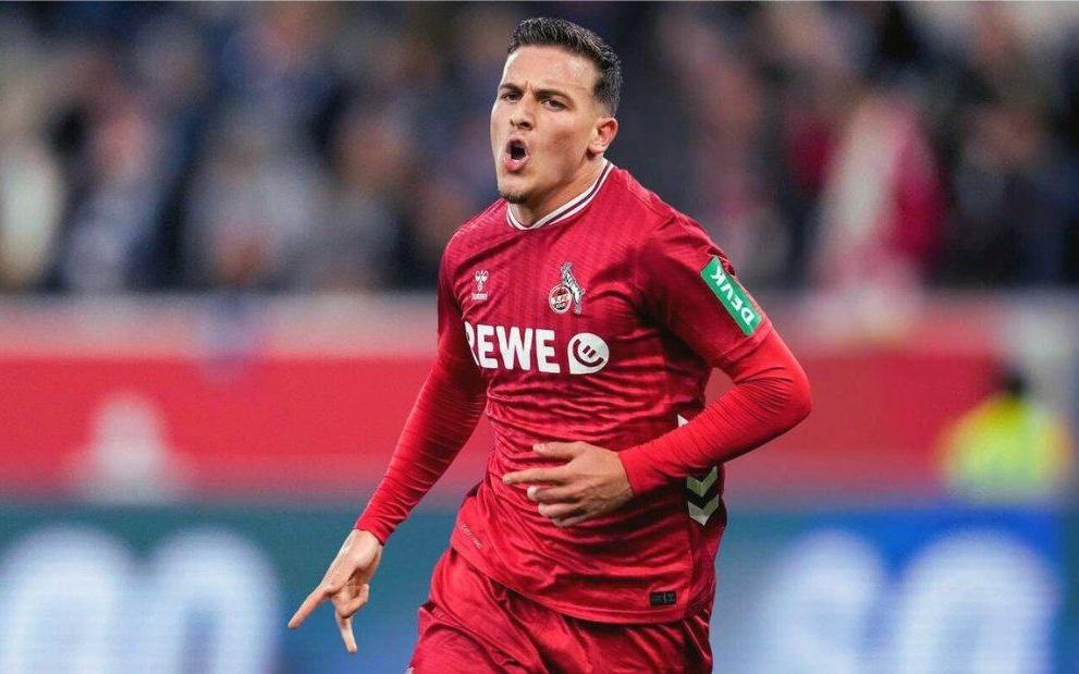 德媒:多特高层表示正在关注科隆新星马拉,但拜仁会加入竞争