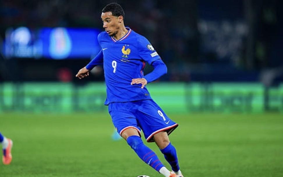 埃基蒂克：我自认没给球队提供足够的帮助我们本可踢得更好