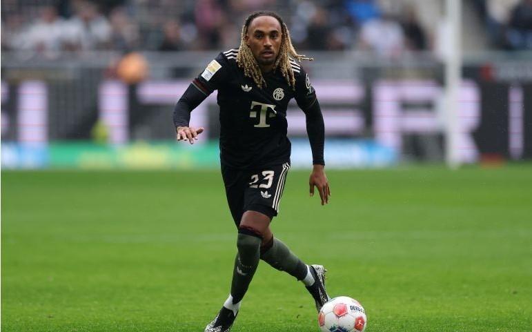 法尔克：水晶宫不愿意满足拜仁对博埃的要价，但双方还在谈判