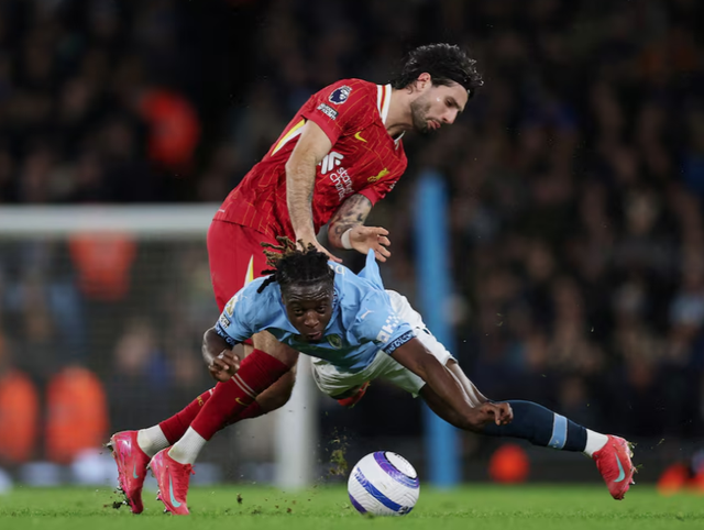 英超重磅对决！曼城复仇战：瓜帅1000场魔人冲百球破纪录