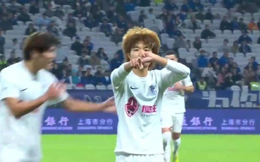 12！申花后防“乱成一锅粥”，遭大连队