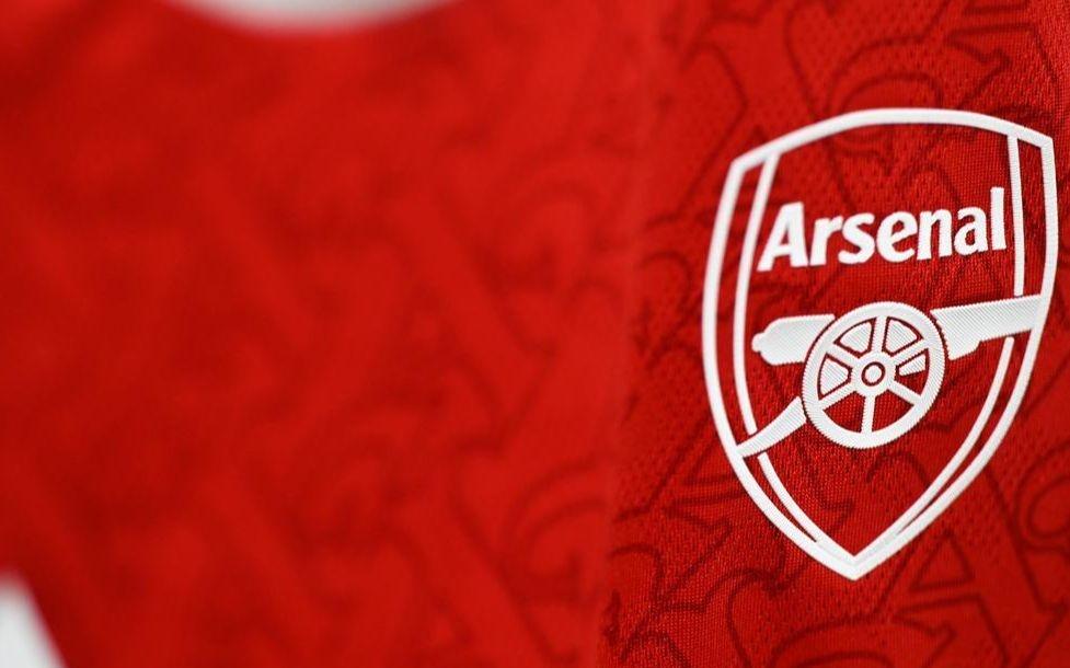 英超最新积分榜太有意思，阿森纳就领先六分，利物浦落后前四三分