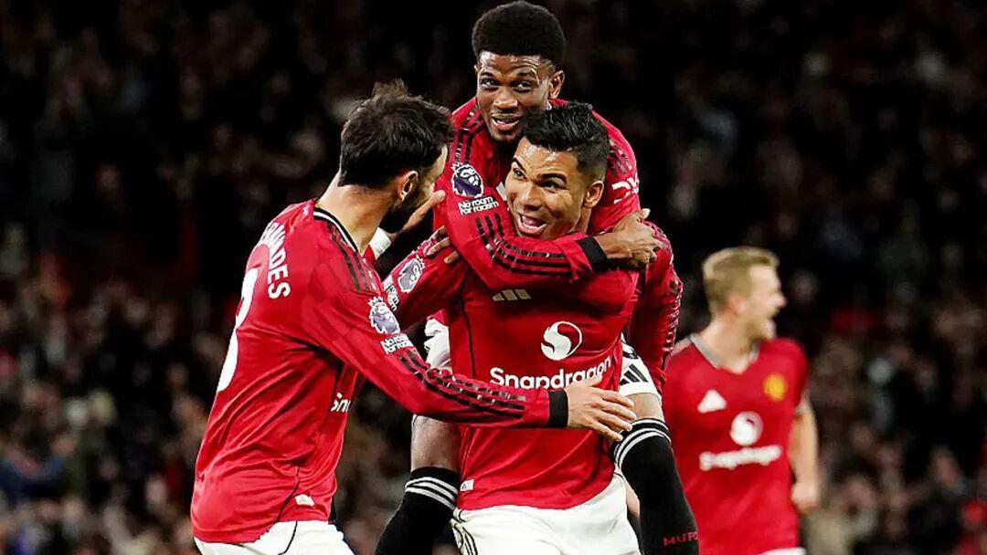 传射建功!阿莫林称赞曼联33岁老将:他是全队的榜样