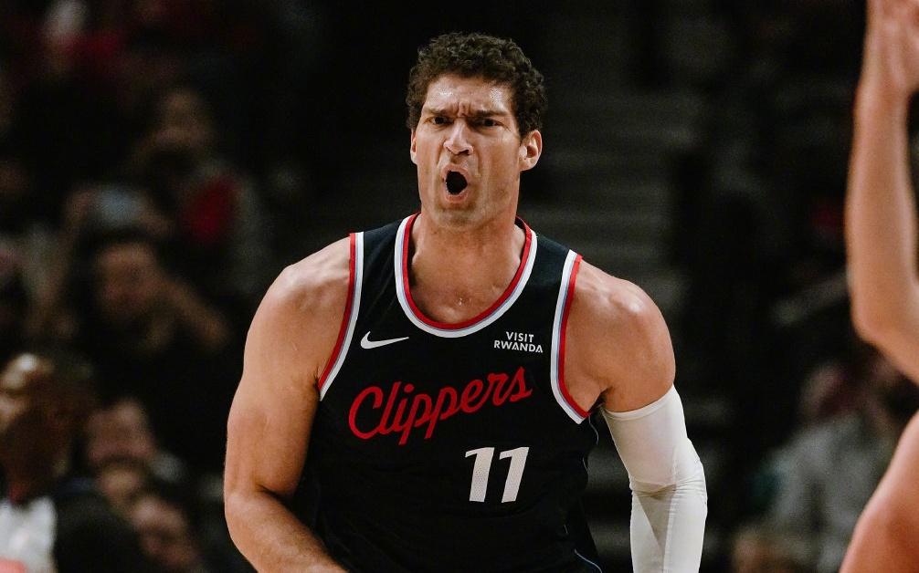 场均28分7板，命中率98.2%刷新历史纪录！NBA豪门觉醒，该冲冠了