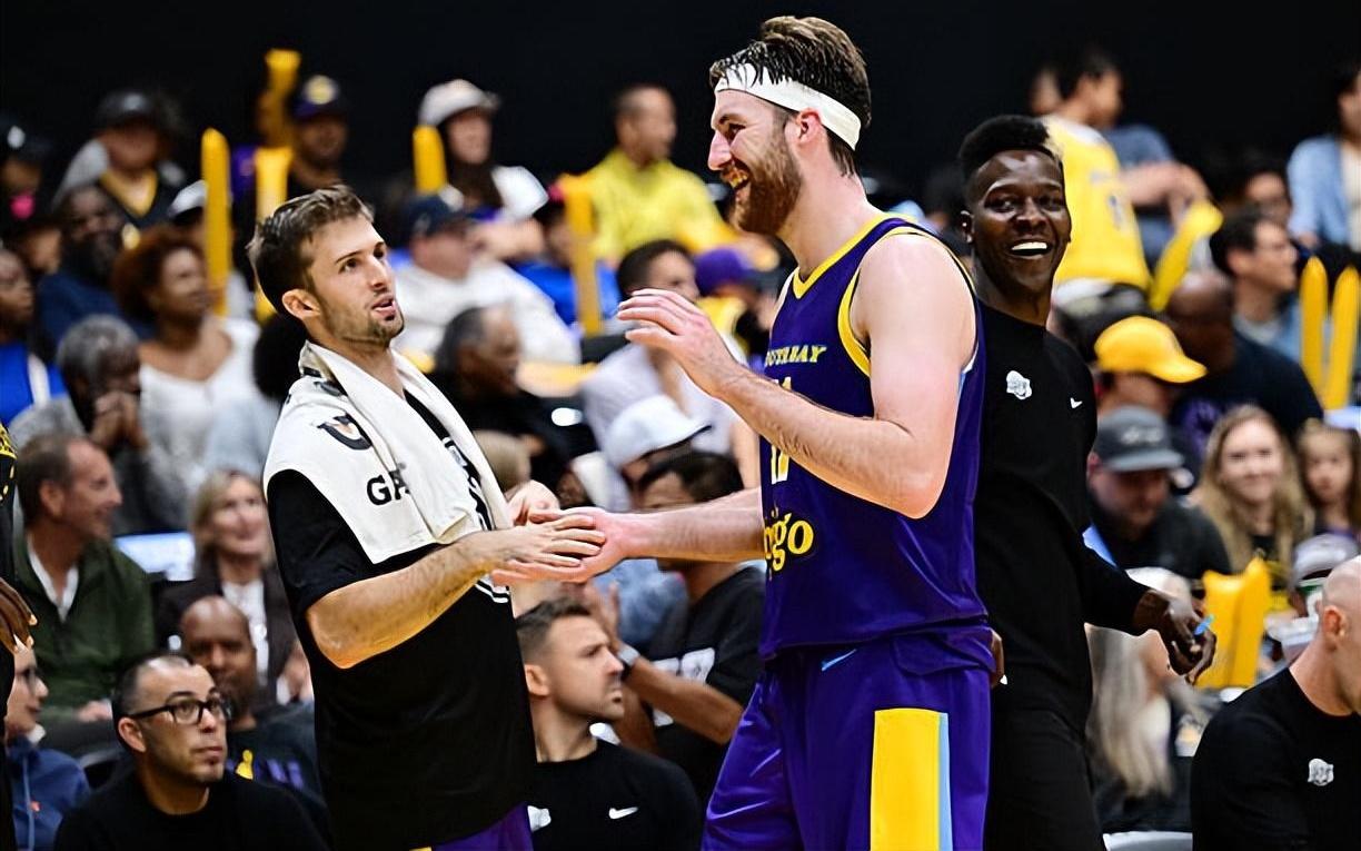 湖人二队首秀表现抢眼！估计这位篮网