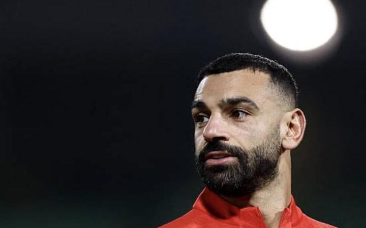 记者：萨拉赫冬窗很可能留队，沙特球队