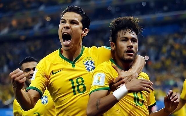 震撼巴西国脚！40岁前中超外援锐评中