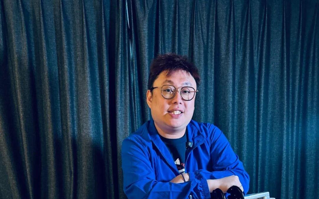聚焦国羽随队穿线师“渔仔”的巴黎赛记