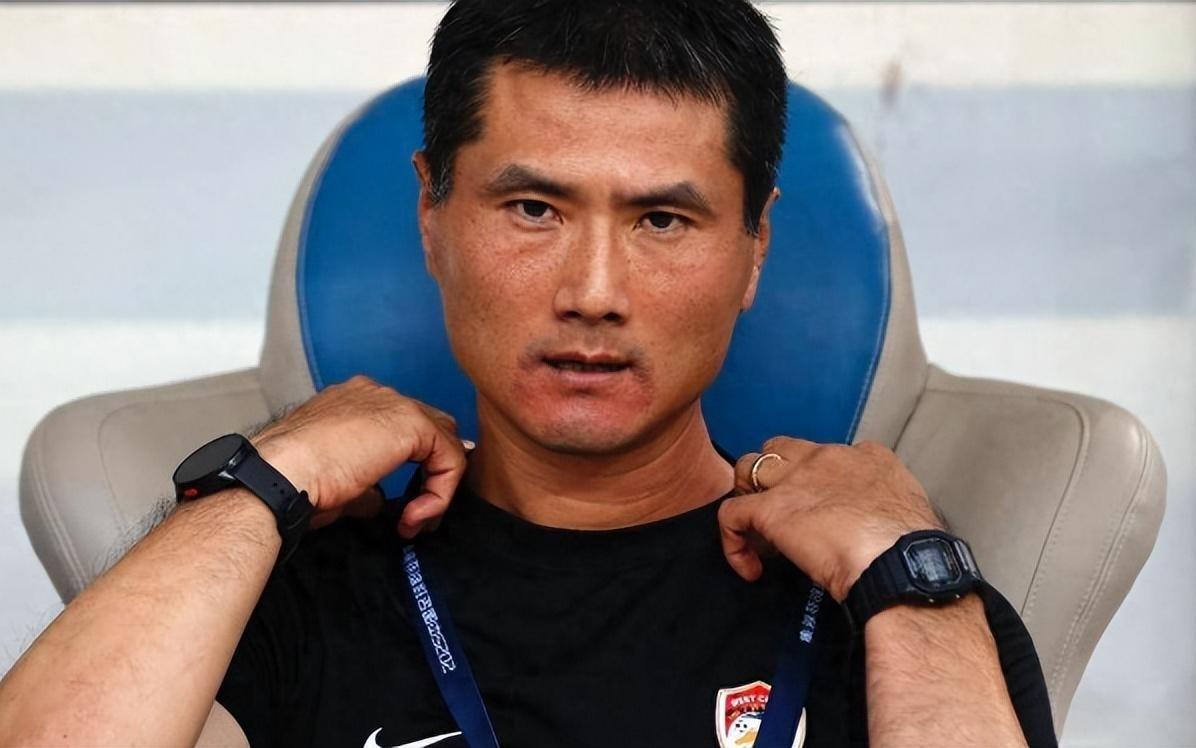 唏嘘！国足两大希望星不敢留洋已成废柴邵佳一需重新发掘人才