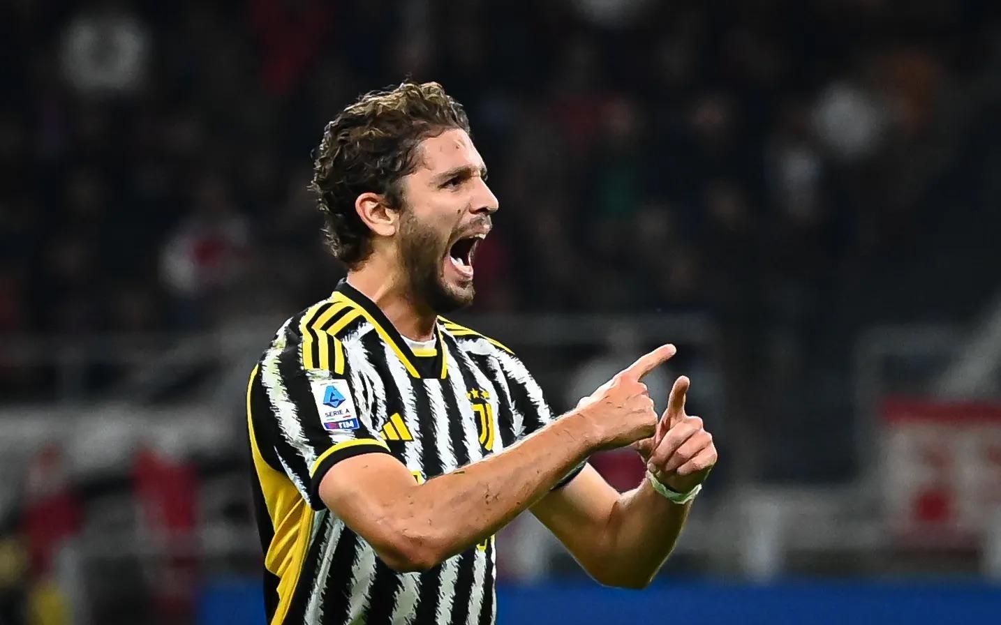 外媒：切尔西有意在冬窗期间从尤文签下洛卡特利，替换拉维亚