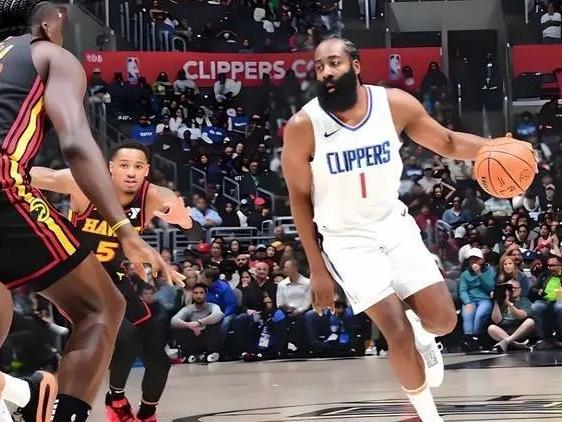 签2.5亿后就摆烂！才打6场就赛季报销