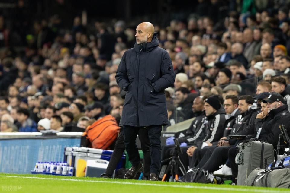 抽象！5比1领先后险些被绝平，曼城连滚带爬获胜后只落后枪手2分