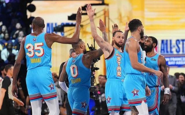 Shams：新赛季全明星确定两支美国队+一支世界队采用3队循环赛制