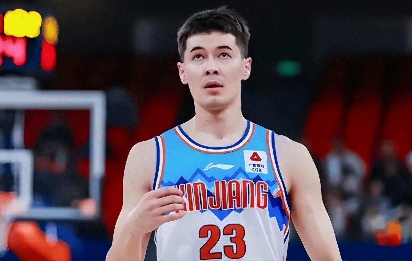 新疆男篮已4连败，球队目前仍没有回暖的迹象，接下来怎么办