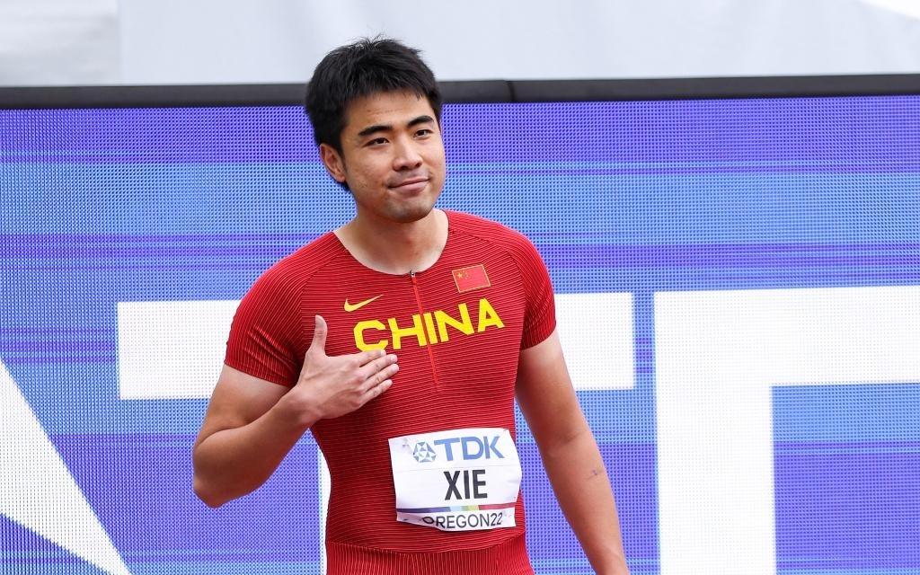 男子110米栏选手谢文骏宣布退役，曾获得田径世锦赛第五名