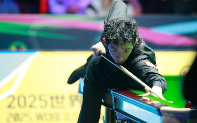 夺生涯首冠！吴宜泽106击败希金斯加