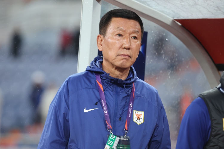 记者：崔康熙已经完全破防，这种情况下他还怎么来带队