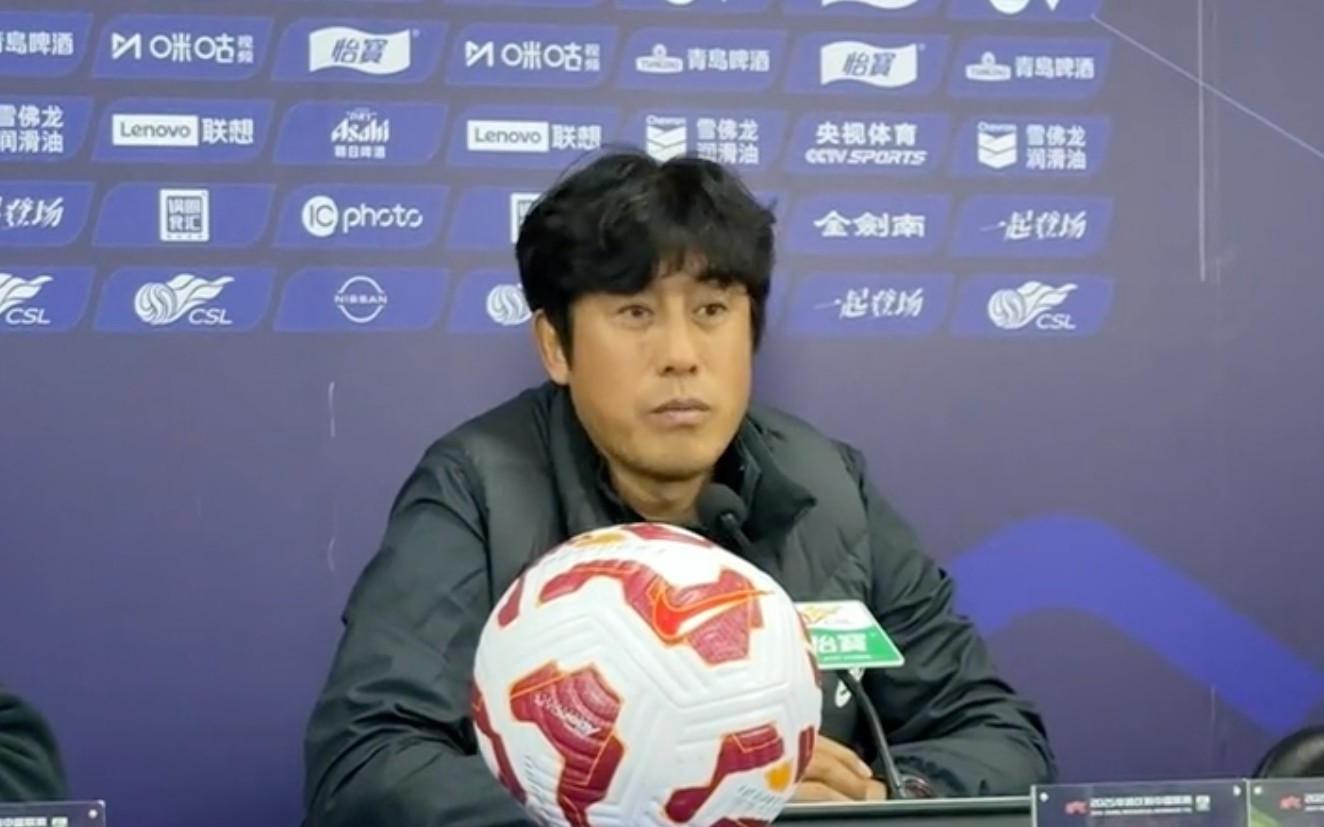 记者：成都和徐正源差不多好聚好散了，经纪人推给了北京国安