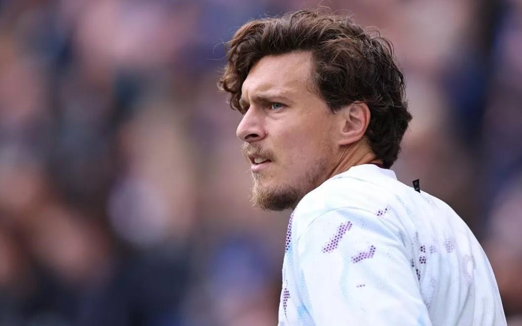 林德洛夫：不能每场都上也没关系回想