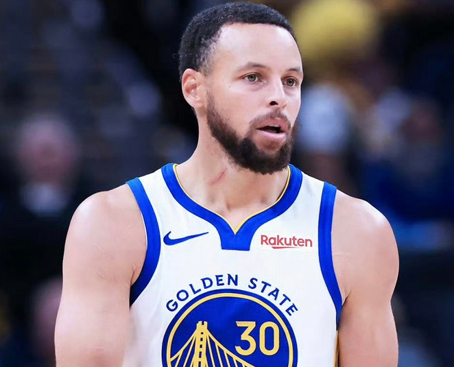 NBA今日里程碑！约基奇创神级纪录，库里历史第1，4人创新高