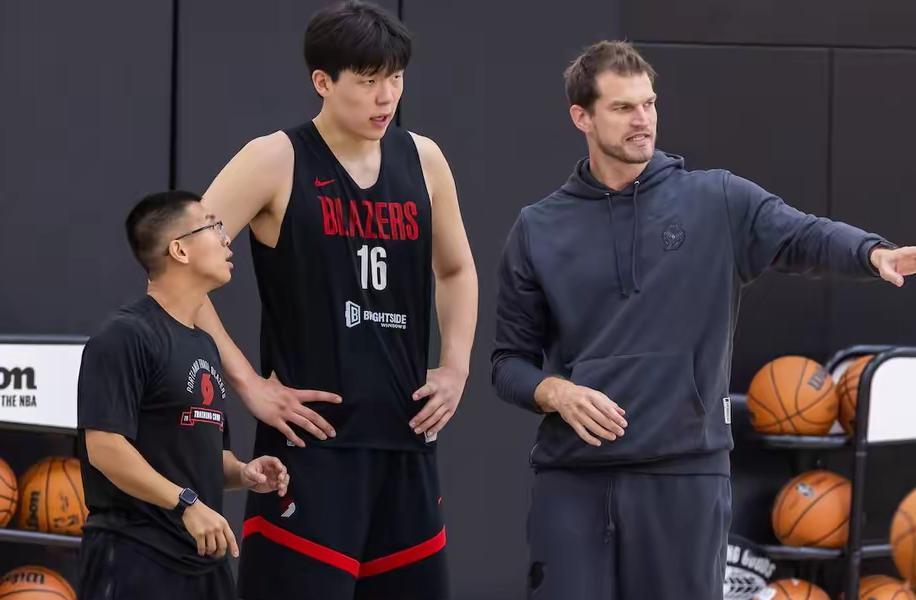 遇老头队快船，杨瀚森能否迎来爆发赛前预测，开拓者胜率仅30%