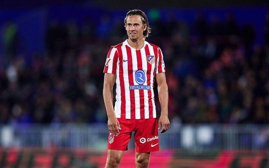 官方：马科斯略伦特大腿肌肉撕裂，将缺