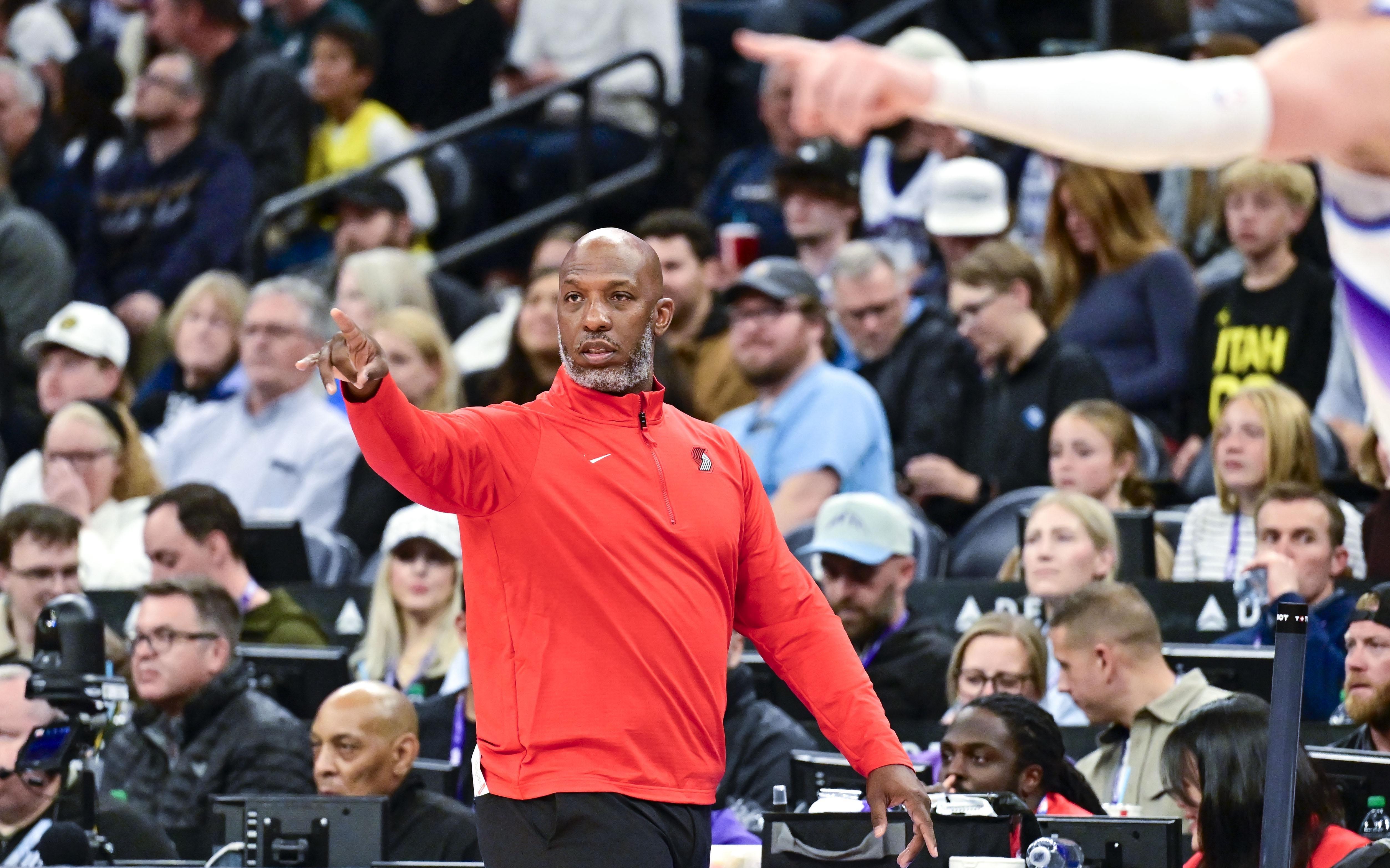 媒体人：比卢普斯不会坐牢，解雇与否看舆论和老板态度