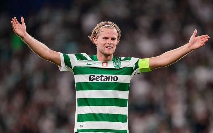 记录报：曼联和曼城将在冬窗争夺葡体队长莫滕尤尔曼德